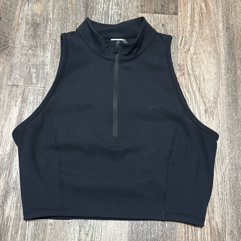 Oner Active Timeless Half Zip Crop Tank Black Size Medium